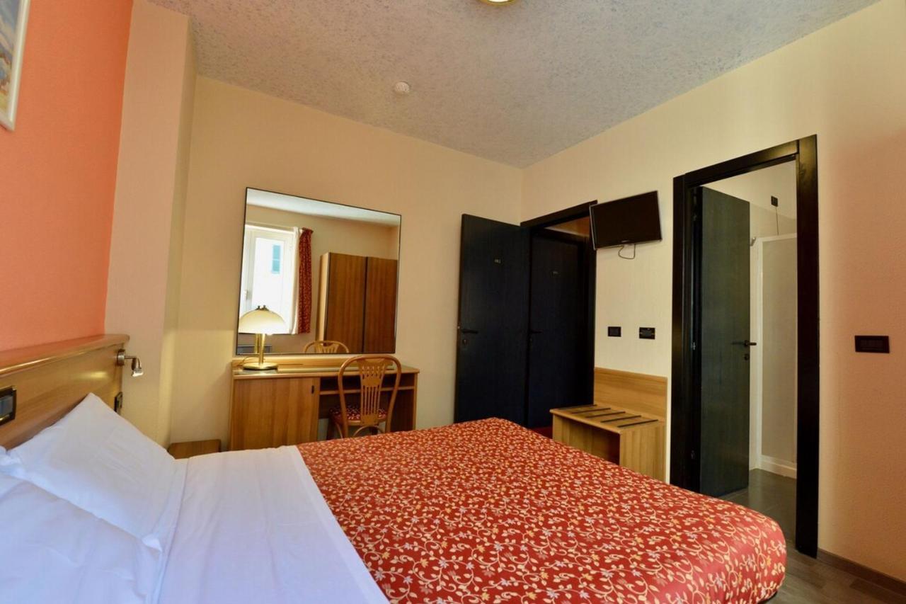 Hotel Europa 제노바 외부 사진